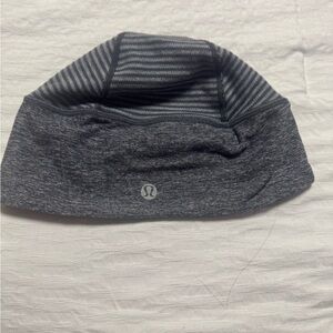 lululemon athletica Men's Charcoal Striped Beanie